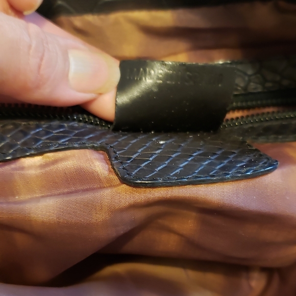 Stuart Weitzman Embossed Leather Bag - Picture 9 of 9